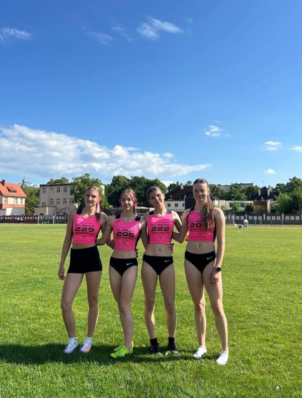 Medale i rekordy życiowe lekkoatletów Iskry Białogard w Kołobrzegu