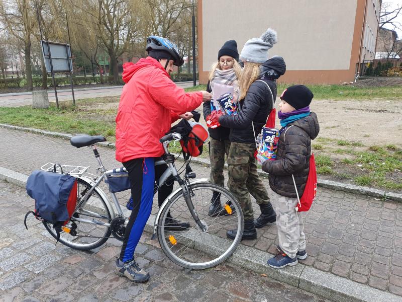 28. Finał Wielkiej Orkiestry Świątecznej Pomocy w Białogardzie trwa!  