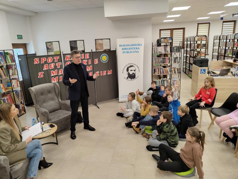 Spotkanie z Markiem Michalakiem w Filii Białogardzkiej Biblioteki Publicznej im. Karola Estreichera