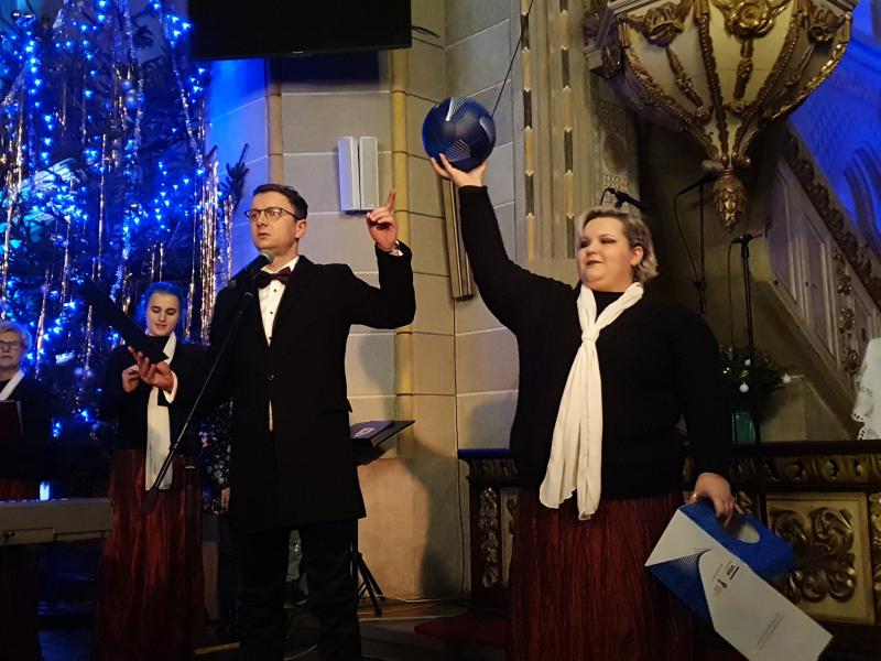 Charytatywny koncert bożonarodzeniowy  w Białogardzie. FOTORELACJA  