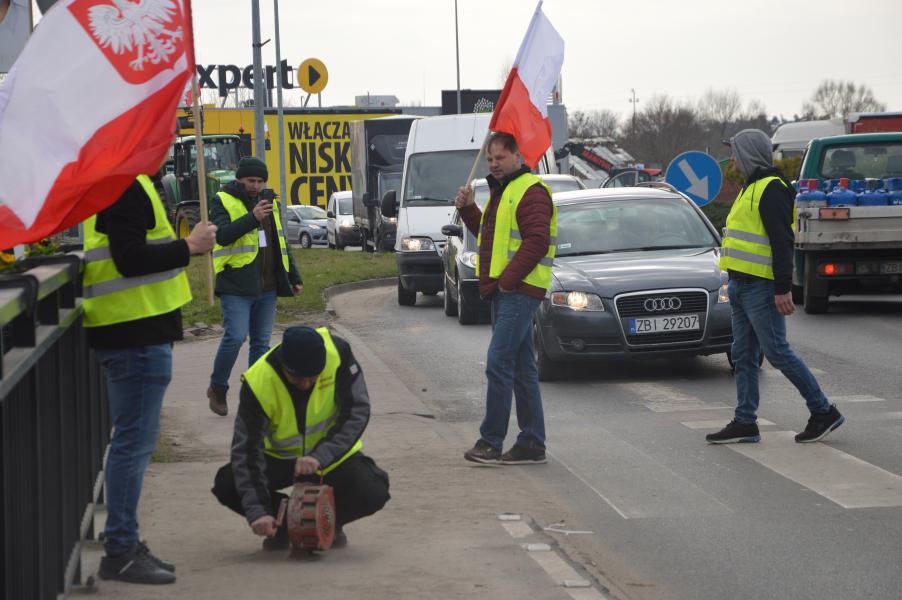 Strajk rolników w Białogardzie – FOTORELACJA
