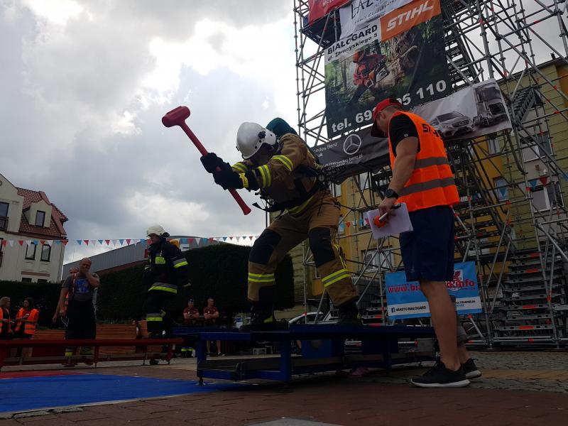 Strażackie zmagania na Placu Wolności w Białogardzie. Wyniki! Mega porcja zdjęć! 