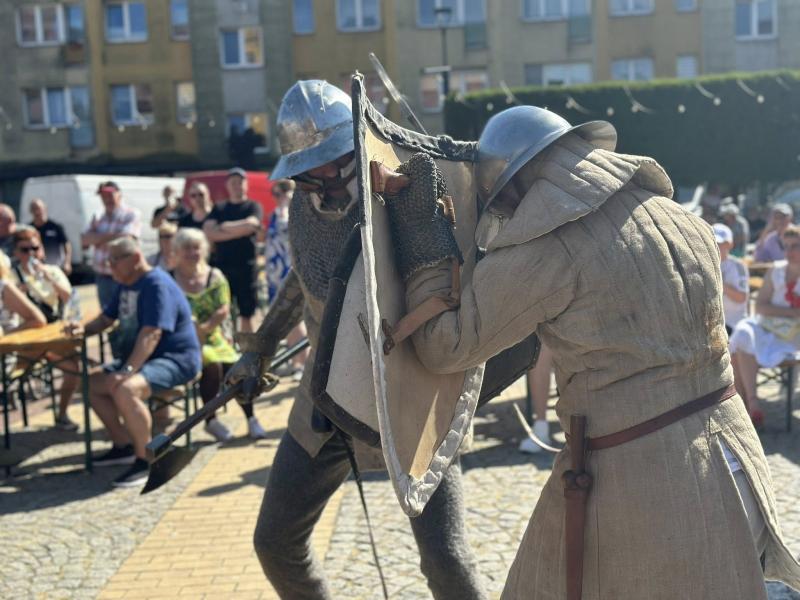 Tradycja, pasja i zwycięstwo – Białogard wygrywa 56. edycję Bitwy o Krowę