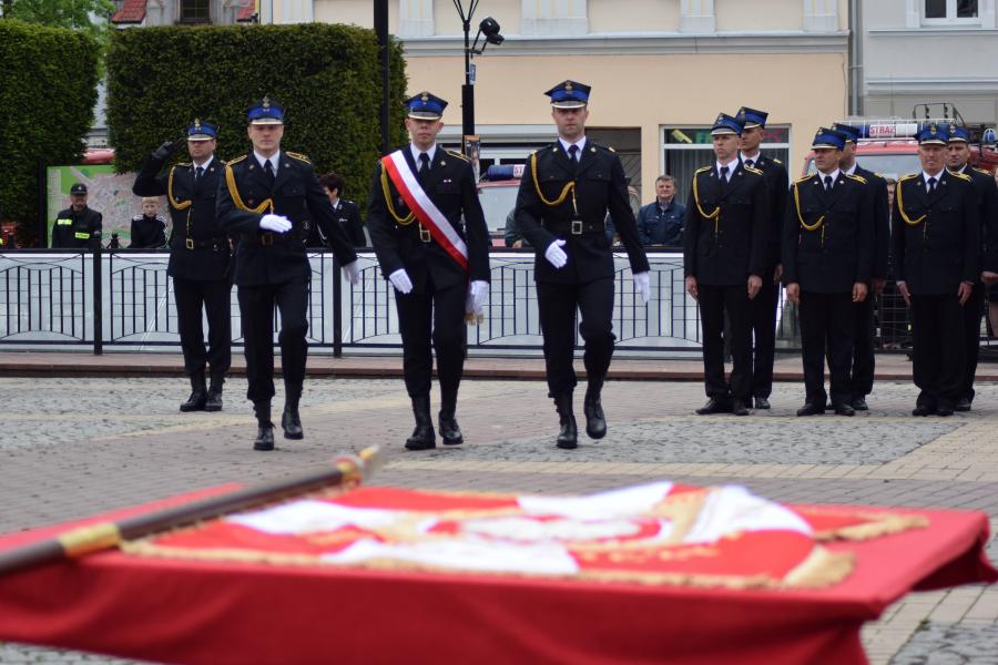 Powiatowe Obchody Dnia Strażaka w Białogardzie. Awanse i odznaczenia.