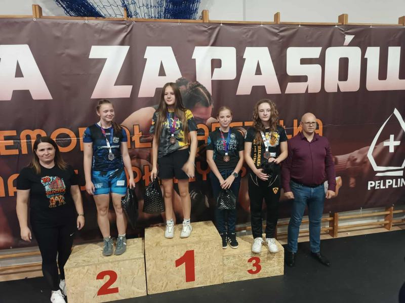 Udany weekend białogardzkich zapaśników