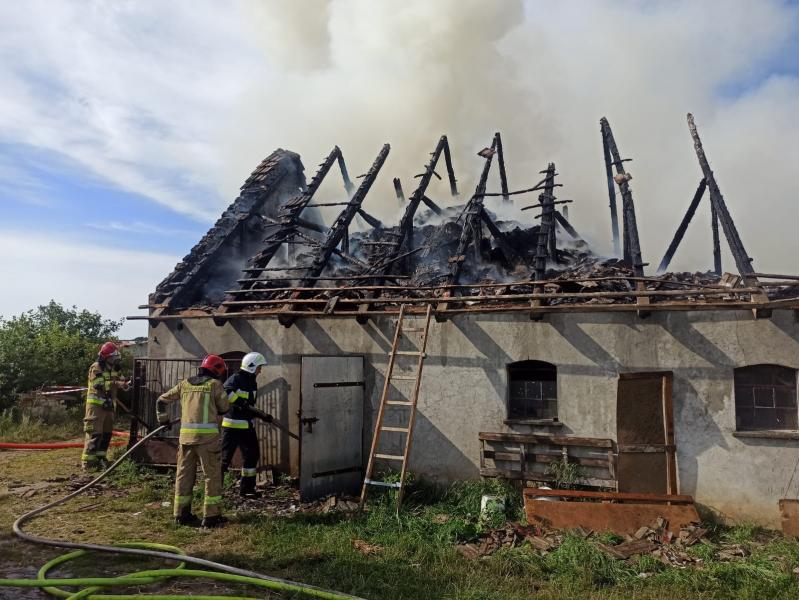 Pożar budynku gospodarczego w Lulewicach w powiedzie Białogardzkim