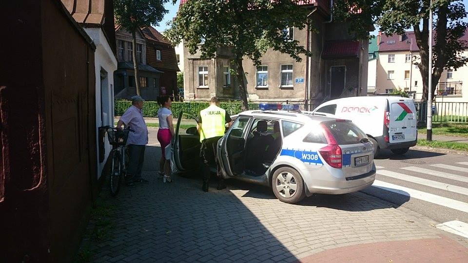 Samochód potrącił rowerzystę 