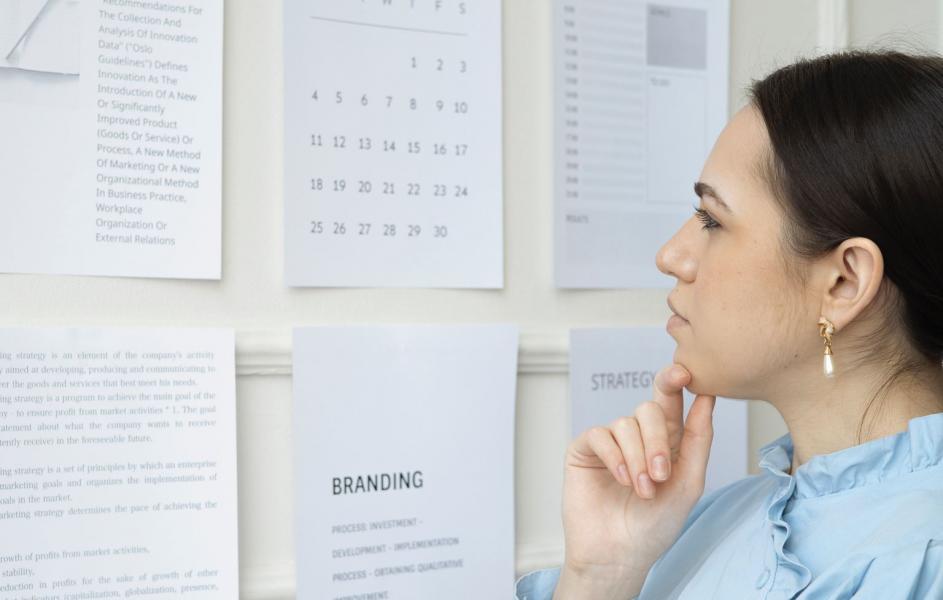 Pozycjonowanie i Google Ads czy inne metody reklamowe? Poznaj porównanie ekspertów!