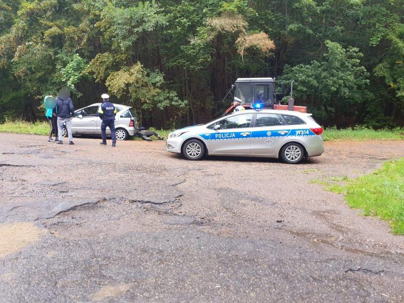 Dachowanie na drodze 163 pod Tychówkiem. 