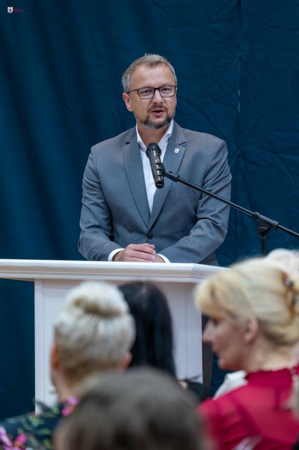 Uroczyste wręczenie nagród dla najlepszych uczniów LO im. Bogusława X w Białogardzie