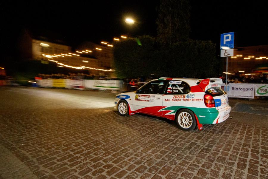 Rajd Monte Karlino: Nowa Era Startów Seryjnymi Samochodami