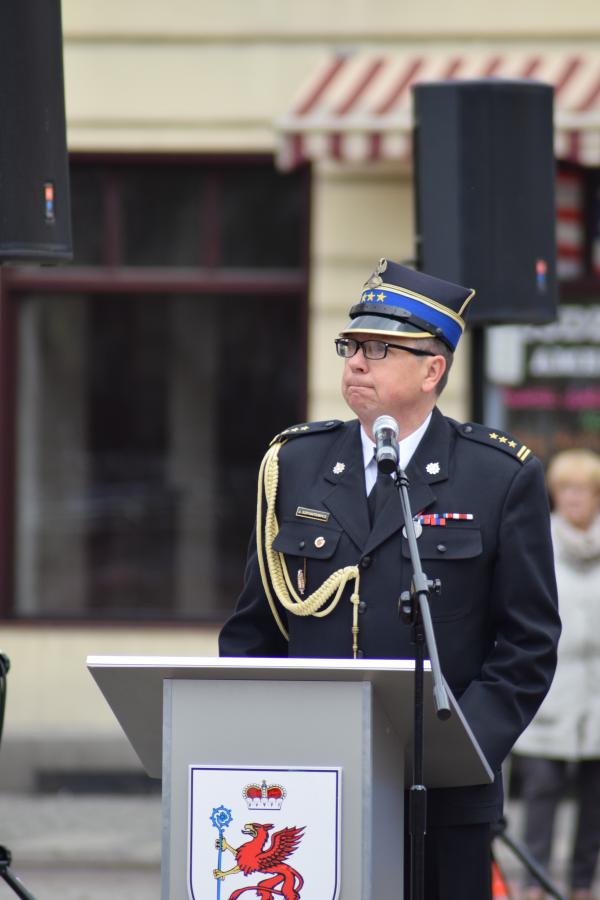Powiatowe Obchody Dnia Strażaka w Białogardzie. Awanse i odznaczenia.