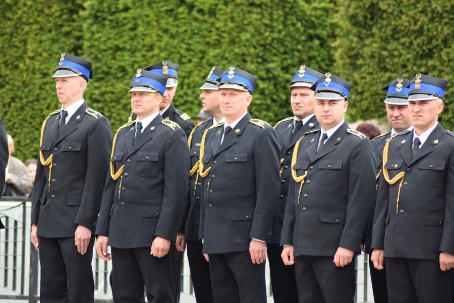 Powiatowe Obchody Dnia Strażaka w Białogardzie. Awanse i odznaczenia.