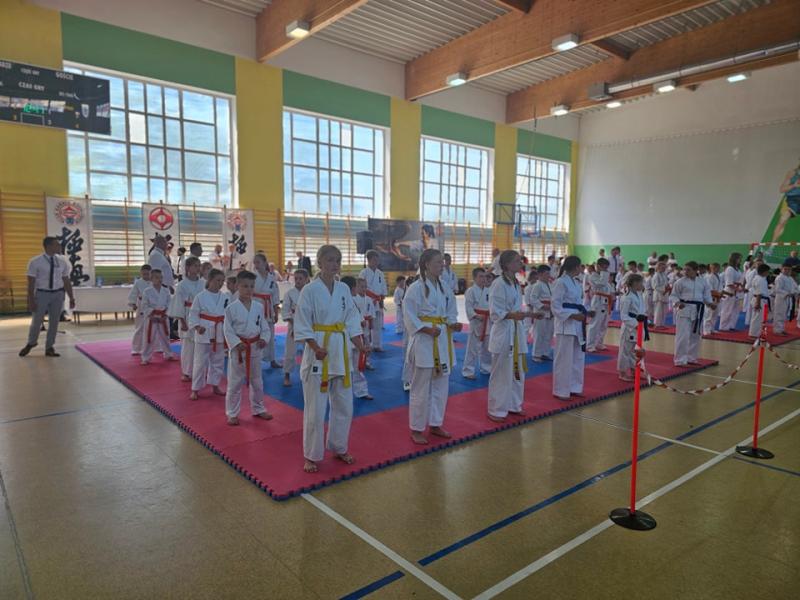 Białogardzcy Karatecy i Zapaśnicy z Medalami.