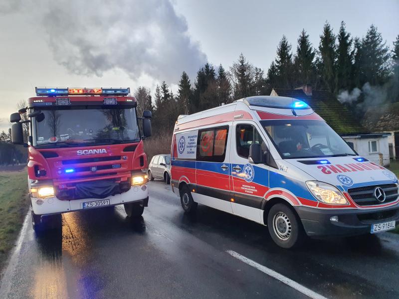 Dwa wypadki w jednym miejscu pod Karlinem - trzy osoby ranne! 