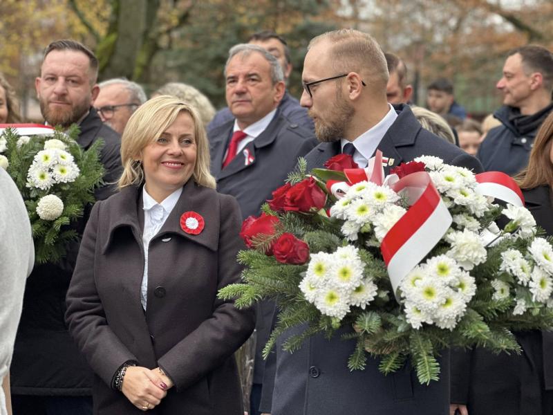 Wspólne świętowanie 107. rocznicy odzyskania niepodległości w Białogardzie