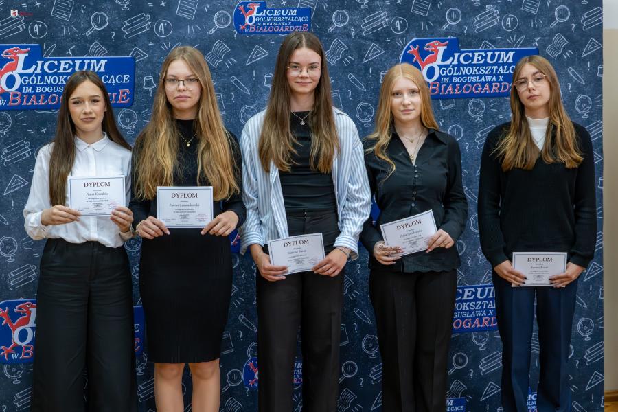 Uroczyste wręczenie nagród dla najlepszych uczniów LO im. Bogusława X w Białogardzie