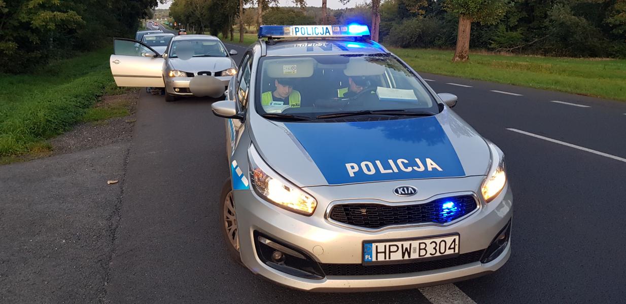 Pijany i bez uprawnień jechał do Szczecina - wpadł pod Białogardem i trafił do aresztu! ZDJĘCIA  