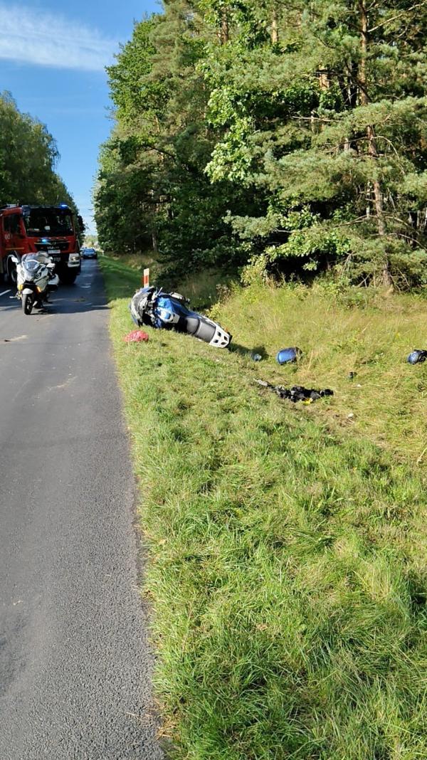 Wypadek drogowy na DW163 w miejscowości Moczyłki