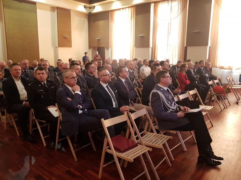 Odprawa Służbowa  i pożegnanie Komendanta Powiatowego Policji w Białogardzie - obszerna fotorelacja.