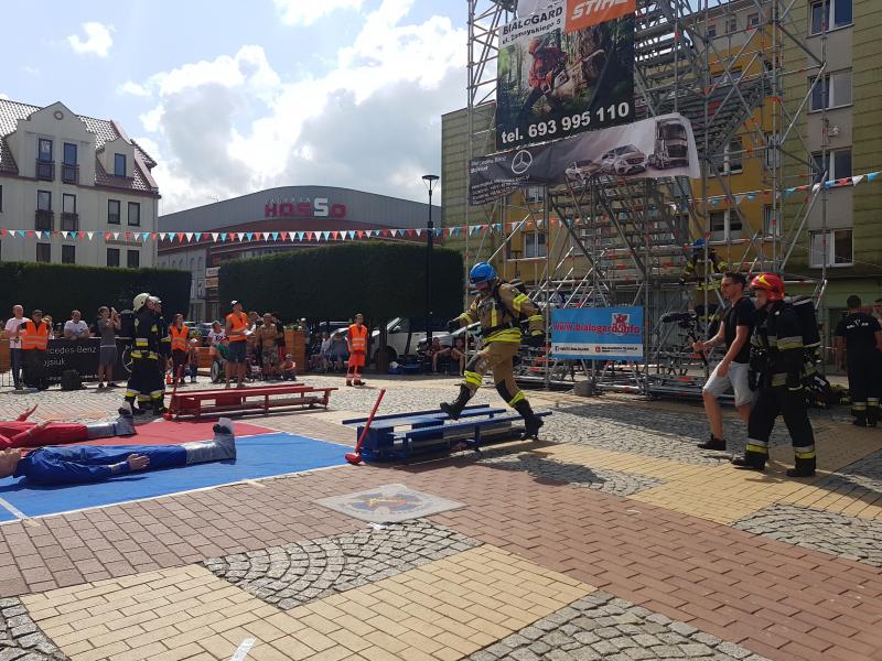 Strażackie zmagania na Placu Wolności w Białogardzie. Wyniki! Mega porcja zdjęć! 