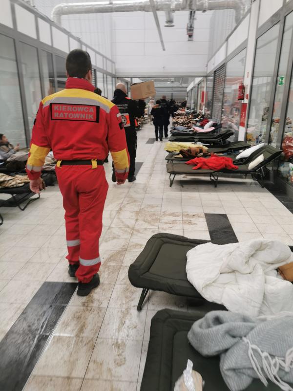 Ratownicy z powiatu Białogardzkiego wyruszyli na granicę Polsko – Ukraińską 