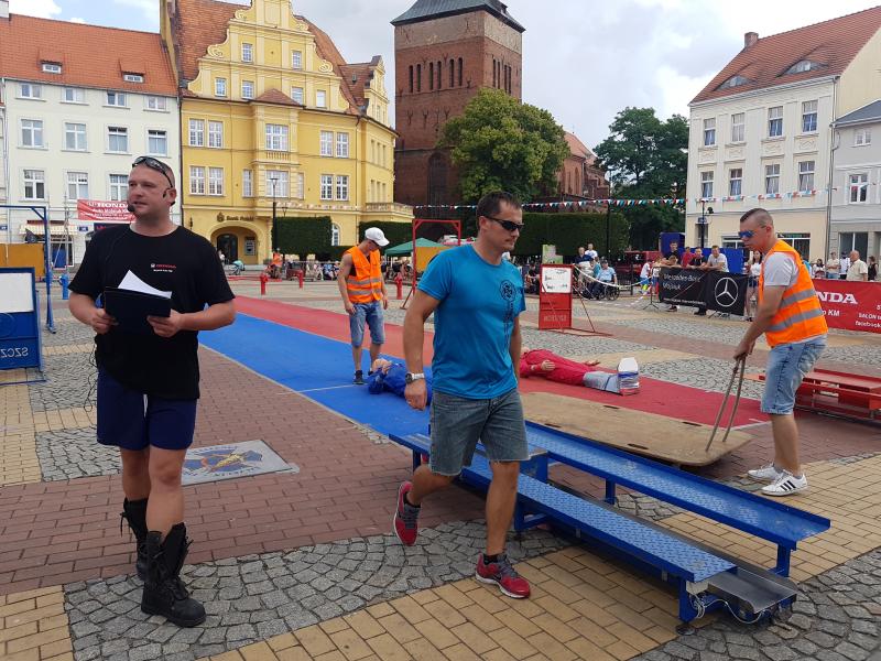 Strażackie zmagania na Placu Wolności w Białogardzie. Wyniki! Mega porcja zdjęć! 