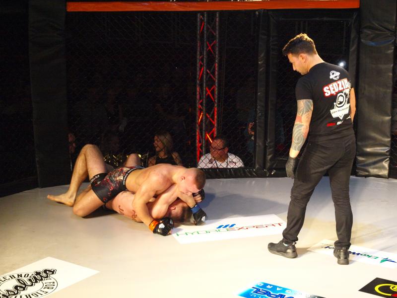 Gala Sportów Walki Runda 8 - obszerna fotorelacja !