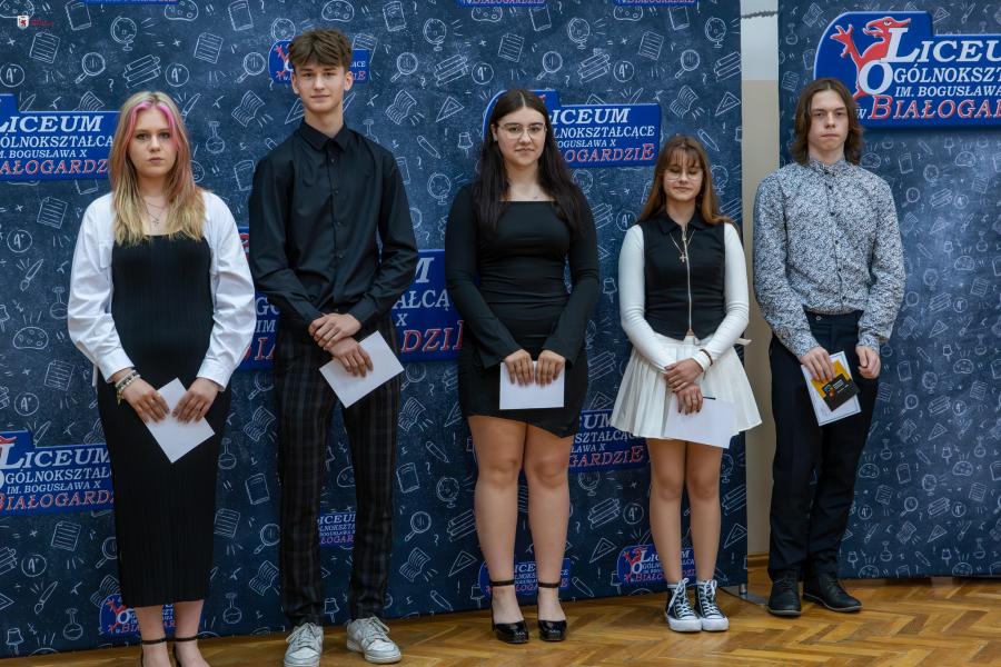 Uroczyste wręczenie nagród dla najlepszych uczniów LO im. Bogusława X w Białogardzie