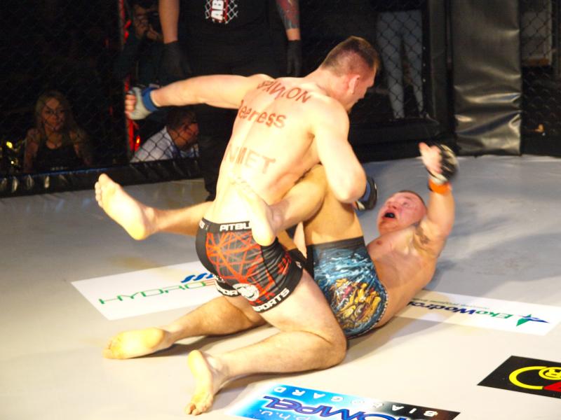 Gala Sportów Walki Runda 8 - obszerna fotorelacja !