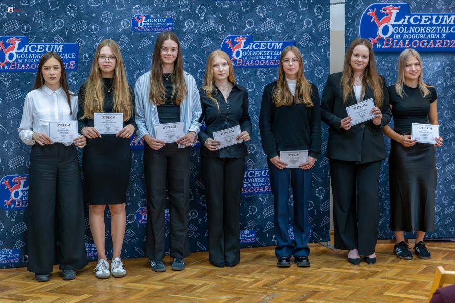 Uroczyste wręczenie nagród dla najlepszych uczniów LO im. Bogusława X w Białogardzie