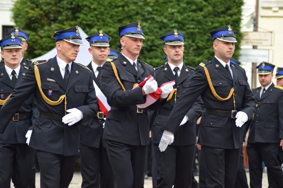 Powiatowe Obchody Dnia Strażaka w Białogardzie. Awanse i odznaczenia.