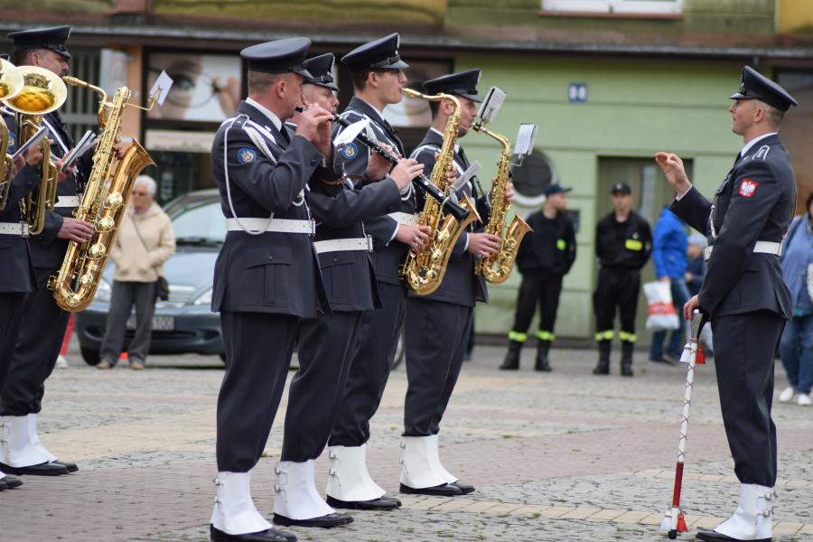 Powiatowe Obchody Dnia Strażaka w Białogardzie. Awanse i odznaczenia.