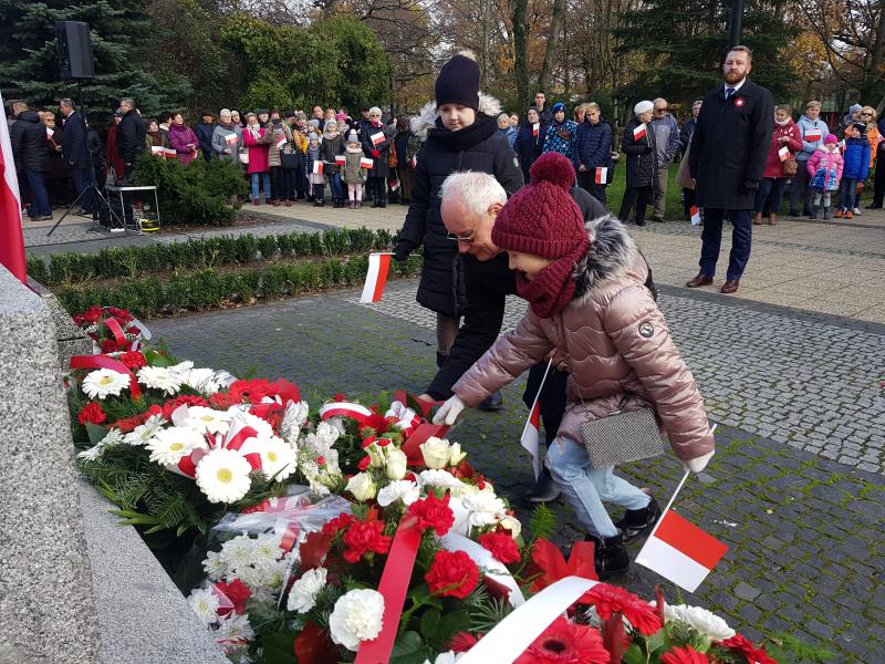 Białogardzkie Obchody 101 Rocznicy Odzyskania Niepodległości przez Polskę.  Mega porcja zdjęć! 