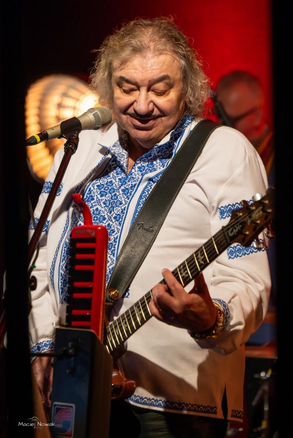 Koncert muzyki Czesława Niemena w Młodzieżowym Domu Kultury