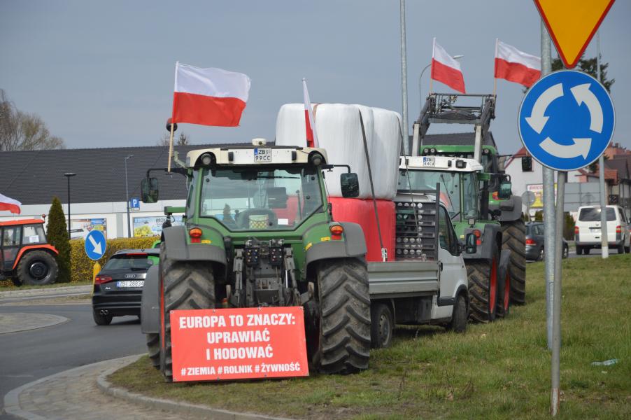 Strajk rolników w Białogardzie – FOTORELACJA