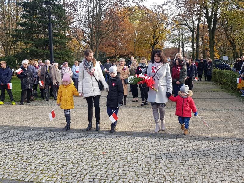 Białogardzkie Obchody 101 Rocznicy Odzyskania Niepodległości przez Polskę.  Mega porcja zdjęć! 