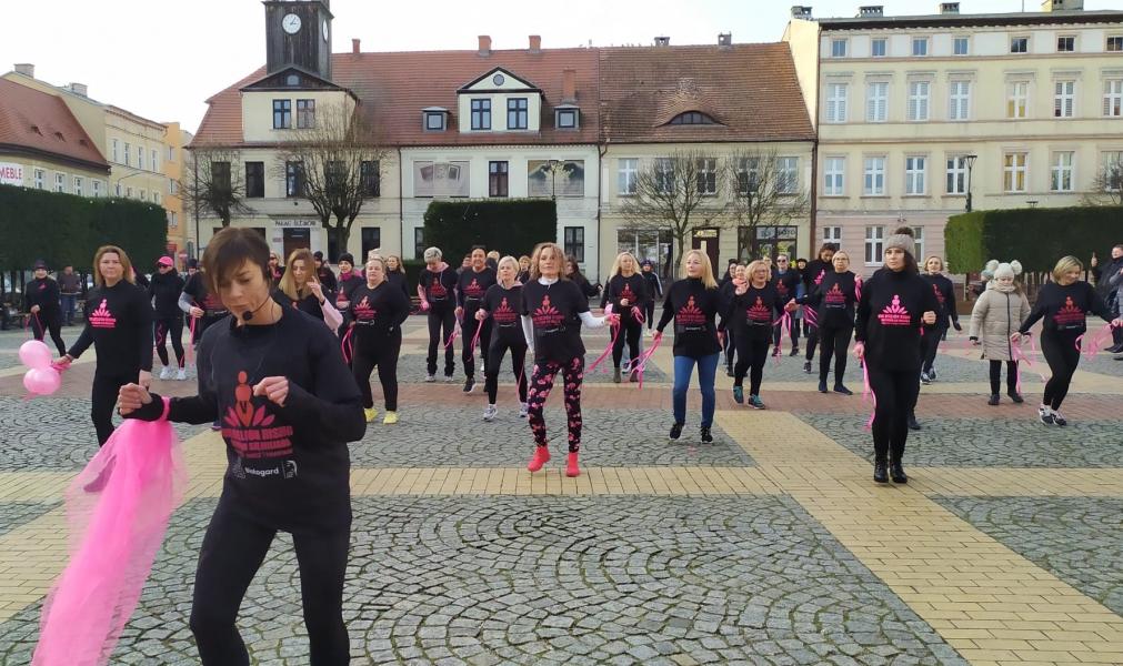 Białogardzianki zatańczyły w ramach akcji 