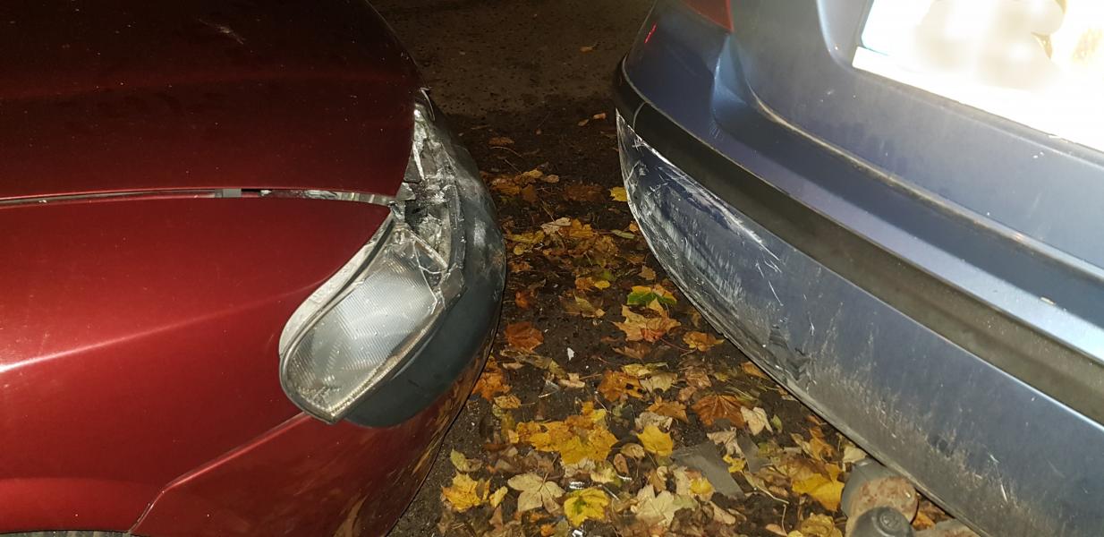 Rozbił kilka pojazdów - wydmuchał blisko dwa promile ! 