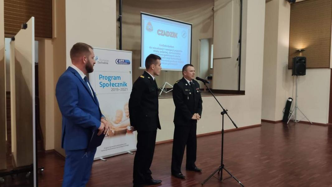 Tablety dla wszystkich jednostek OSP powiatu białogardzkiego - rusza system Czadzik.pl 