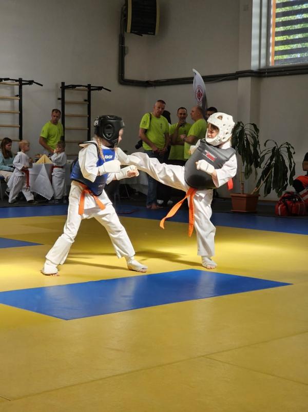 Kolejne medale dla karateków z Klubu Sportowego w Białogardzie 