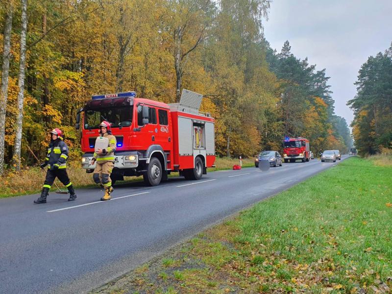 Potrącenie motorowerzysty pod Białogardem na dw 163