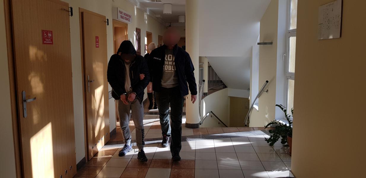 32 latek zatrzymany za posiadanie znacznych ilości narkotyków. Grozi mu nawet 10 lat więzienia.