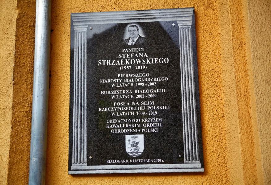 Odsłonięcie tablicy pamiątkowej poświęconej śp. Stefanowi Strzałkowskiemu