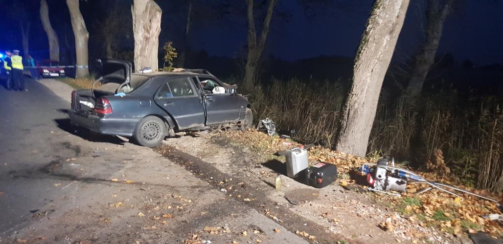 Tragiczny wypadek pod Białogardem - 3 osoby poniosły śmierć! 