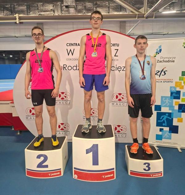 Halowe Mistrzostwa Województwa: medale i dobre wyniki Iskry Białogard