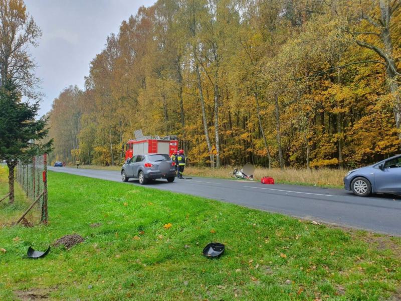 Potrącenie motorowerzysty pod Białogardem na dw 163