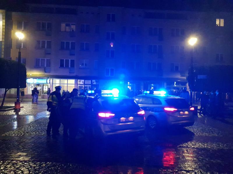Brutalne pobicie w Białogardzie - interweniowała policja. 