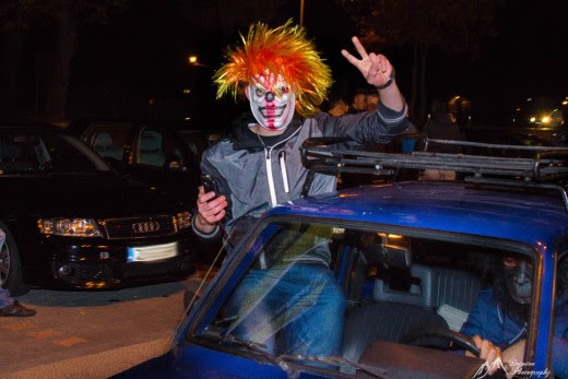 Spotkanie miłośników motoryzacji w stylu Halloween