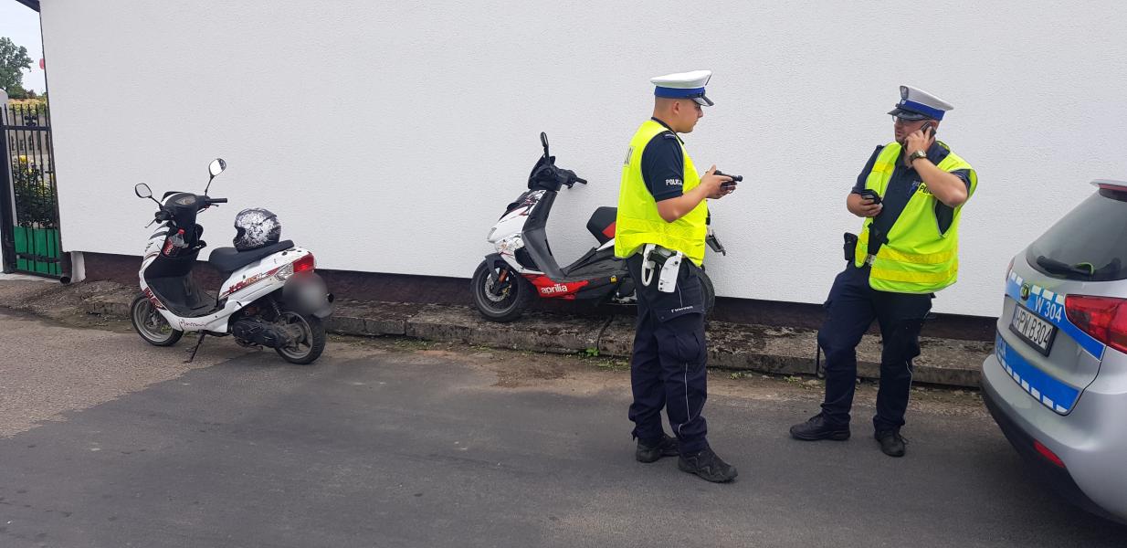 Na skuterach z promilami - turyści z Białogardu. 